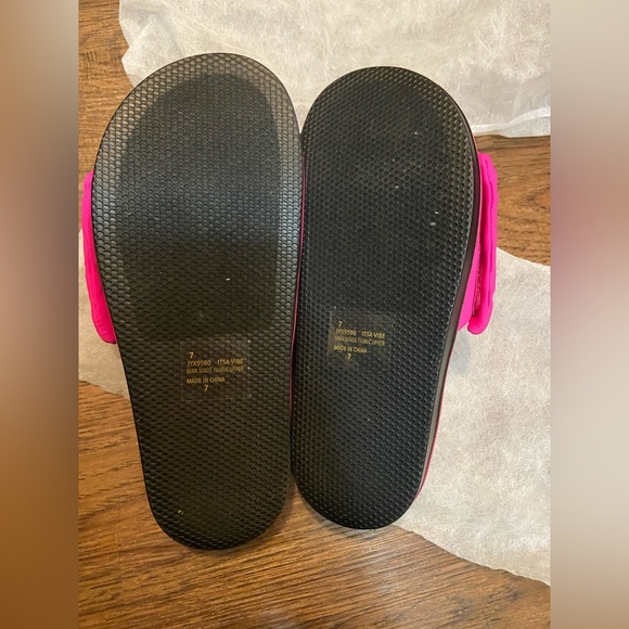 Pink Slides - Picture 5 of 5